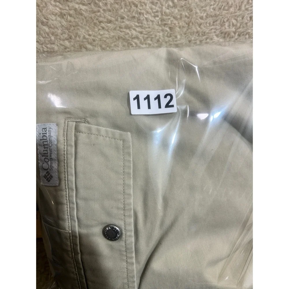 Columbia Sportswear Company Mens Cargo Shorts Khaki Size 38 11‎ Inch Inseam